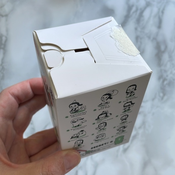 POPMART OIPIPPI Oipippi's Joyfulness - OPENED. - Picture 2 of 6